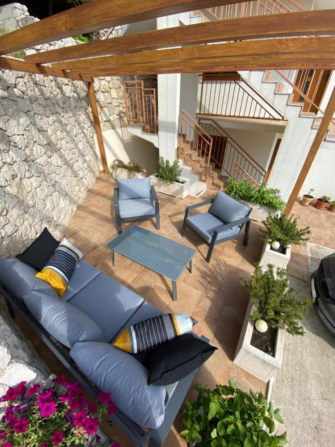 Villa Pergola-Apartment Toni Mlini Exterior photo